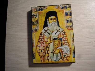 Reproducere icoana (2) infatisandu-l pe Sfantul Nectarie cu dimensiunea 14x20 cm foto