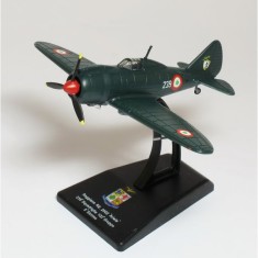 Macheta avion Reggiane RE.2002 &amp;quot;Ariete&amp;quot; bombardier WW2 Italia 1942 - RCA 1/100 foto