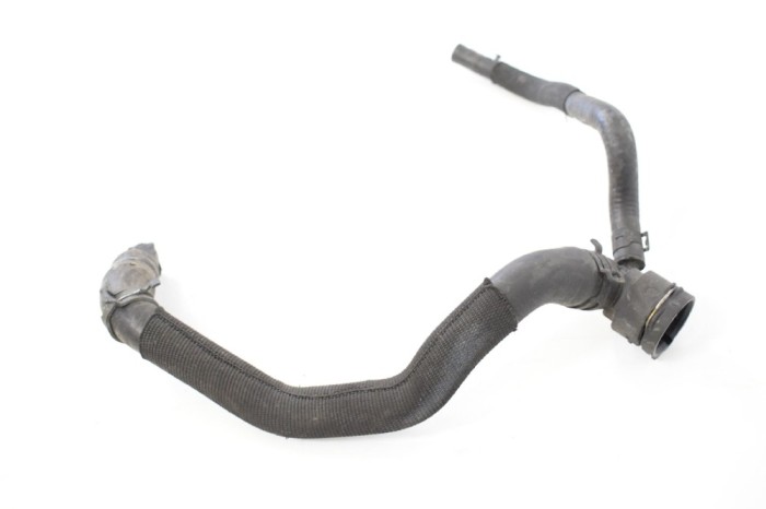Furtun de lichid de răcire VW GOLF VII 5G1, BQ1, BE1, BE2 2016 OEM: 5Q0122157AK 11085816