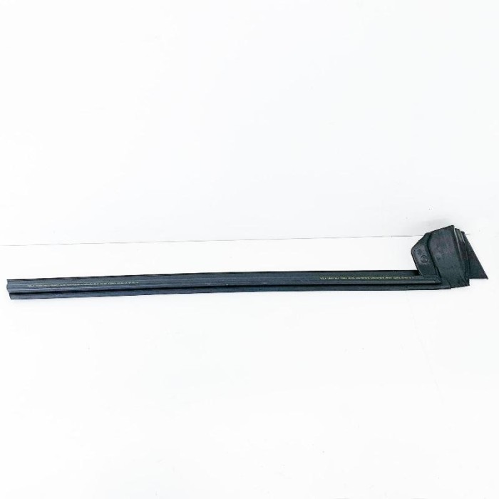 Chedar geam ușă st&acirc;nga față TESLA MODEL 3 2018 OEM: 1090495-00-D 10826074