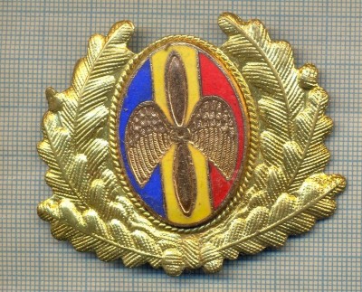 Y 1851 INSIGNA-MILITARA-EMBLEMA COIFURA- AVIATIE -PENTRU COLECTIONARI foto