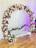 Inchiriere arcada si bancuta pentru evenimente, decorate cu flori