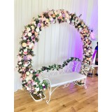 Inchiriere arcada si bancuta pentru evenimente, decorate cu flori