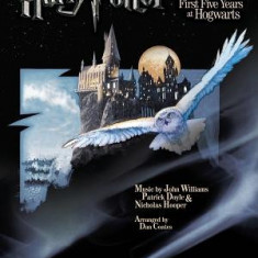 Harry Potter Magical Music from the First Five Years at Hogwarts: Easy Piano