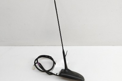 TOYOTA AURIS _E18_ 2013 OEM: 863C0-02010,86309-02120 SKU: 28398595 foto