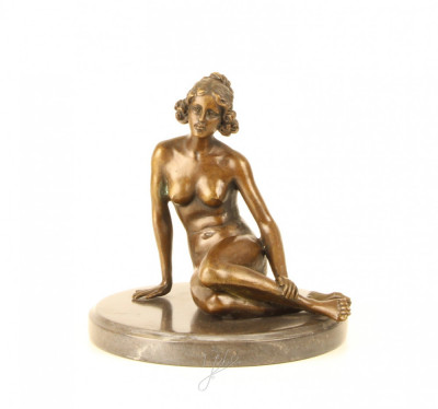 Femeie dezgolita- statueta din bronz pe soclu din marmura SL-37 foto