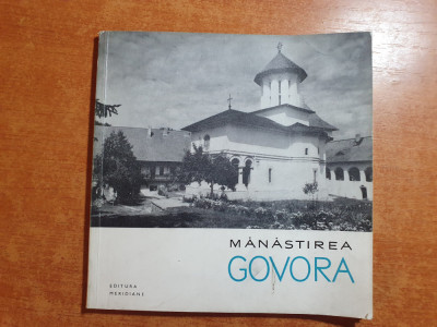 editura meridiane - manastirea govora - din anul 1965 foto