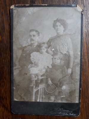 FOTOGRAFIE VECHE -FAMILIE -INCEPUT DE 1900 - FOTO CABINET L.WAISMAN BUCURESCI foto