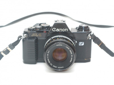 Canon AL-1 Black cu obiectiv Canon 50mm 1.8 foto