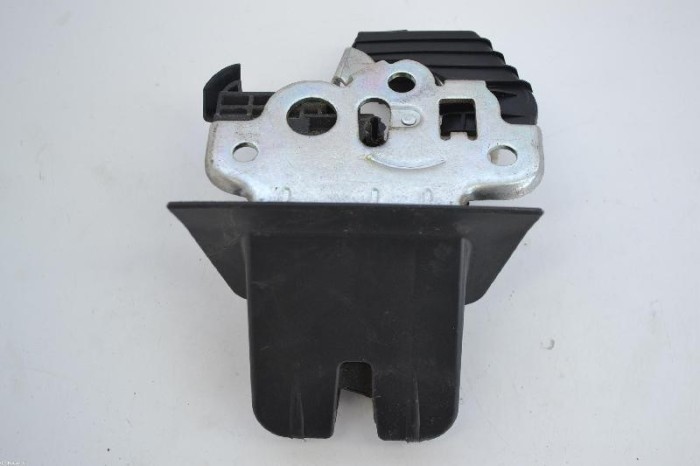 &Icirc;ncuietoare haion AUDI A4 Avant 8K5, B8 2010 2387754