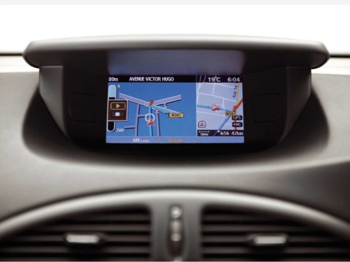 RENAULT DVD NAVIGATIE RENAULT Carminat Navigation Communication (CNC) GPS RENAULT HARTA ROMANIA