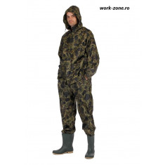 Costum de ploaie camouflage Cerva, ideal pentru pescari