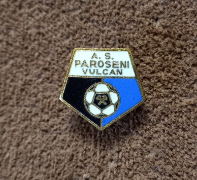 Insigna fotbal - AS PAROSENI VULCAN (varianta 2) foto