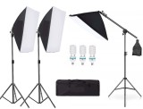 Cumpara ieftin Kit de 3 softboxuri cu macara ajustabila, 3 trepiezi reglabili 200 cm, 3 becuri 150W, geanta de transport inclusa