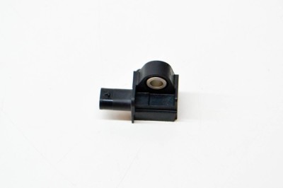 Senzor de impact st&amp;acirc;nga spate AUDI Q2 GA 2020 OEM: 5WA959651 13551313 foto
