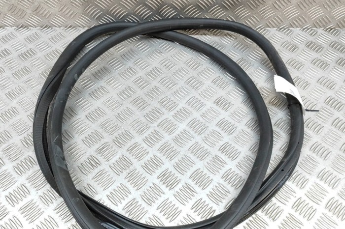 Garnitura ușă dreapta spate MERCEDES-BENZ C W206 2023 OEM: A2066970200 | 28033197