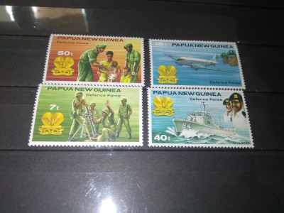 TIMBRE PAPUA NOUA GUINEE AVIOANE foto