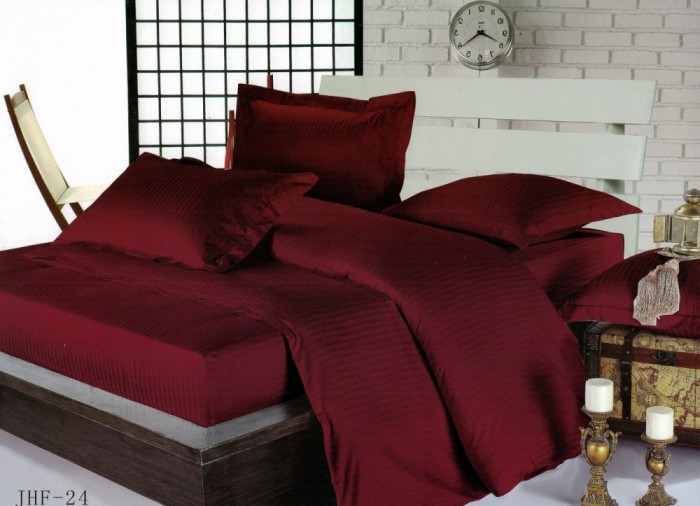 Lenjerie de pat pentru o persoana cu husa de perna dreptunghiulara, Elegance, damasc, dunga 1 cm 130 g/mp, Grena, bumbac 100%