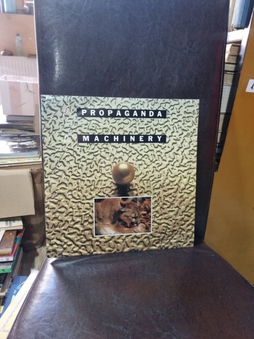Vinil P: machinery - Propaganda