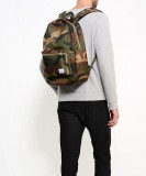 Rucsac Herschel Settlement Woodland Camo - Cod 1508834560, Marime universala