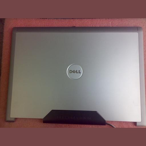 Capac LCD NOU Dell Precision M65. M4300 Capac LCD NOU Dell Precision M65. M4300