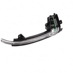 Semnalizare oglinda Audi A3 (8P) 04.2008-05.2010, A4/S4 (B8), 11.07-05.2009, A5/S5 (B8), 03.07-05.2009 , A6 (C6), 10.08-03.11 , A8 (D3), 09.2007-01.2