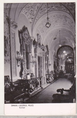 bnk cp Sinaia - Muzeul Peles - Culoar - necirculata foto