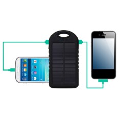 Incarcator Solar Universal 12000 mAh Rezistent la Socuri si Apa cu Lanterna