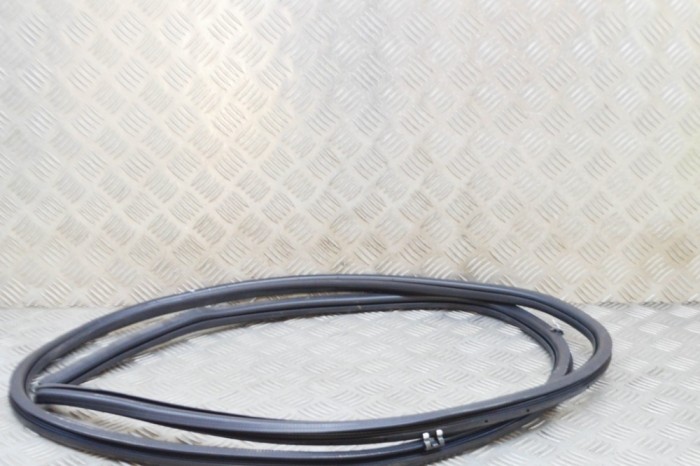 Garnitura ușă dreapta spate LEXUS RX _L2_ 2019 OEM: 62331-48080 | 20484280