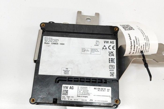 Modul de control Bluetooth VW TOUAREG CR7 2023 OEM: 4KE035282M,4KE035282F,9Y0819541B 30907287