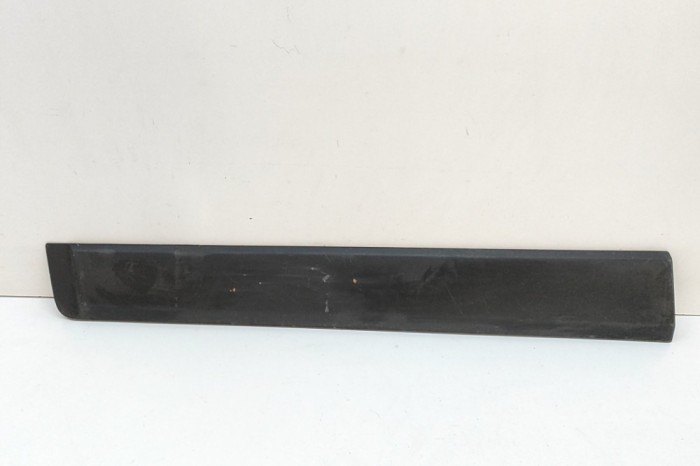 Bandou inferior ușă st&acirc;nga față CHEVROLET CAPTIVA C100, C140 2007 OEM: 96439707 | 31869659