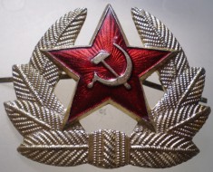 M.007 URSS RUSIA ARMATA CUC CASCHETA SAPCA INSIGNA MILITARA