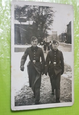F963-I-ww2-Foto 2 Militari germani 3 Reich Munchen scrisa si datata 1942. foto