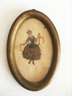 Tablou vechi broderie goblen, portret femeie secolul 19, boudoir, rama lemn foto
