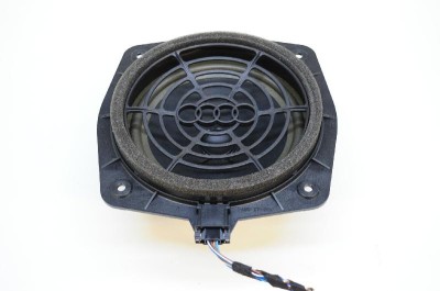 Difuzor ușă dreapta spate AUDI TT 8J3 2009 OEM: 8J0035411 2837703 foto