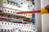 Electrician autorizat Instalații electrice casnice, reparații, montaj prize,tablouri electrice