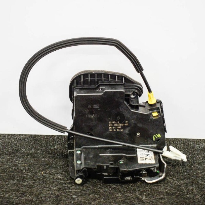 &Icirc;ncuietoare ușă dreapta față OPEL ASTRA K 2016 OEM: C3039078 3372396