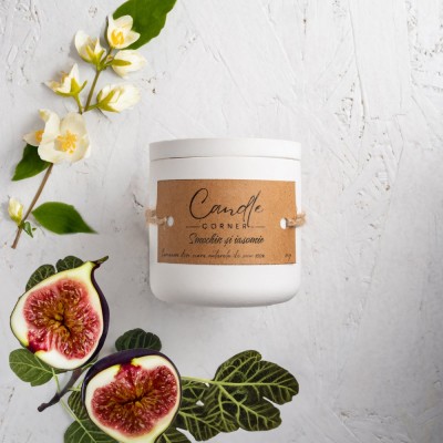 Lumanare parfumata handmade din ceara naturala de soia 100%, aroma de Smochin si iasomie, Recipient ceramic alb, 150 g foto
