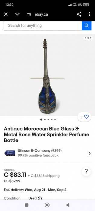 Sticluta vintage marocana de parfum