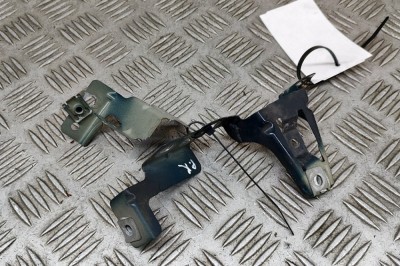 Suport aripa st&amp;acirc;nga față BMW 7 F01, F02 2011 OEM: 7204497,7204499,7204501 28426293 foto