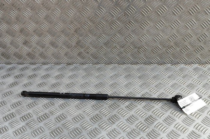 Amortizor haion st&acirc;nga KIA CEE\&#039;D Hatchback CD 2023 OEM: 81771-J7000 | 31975093