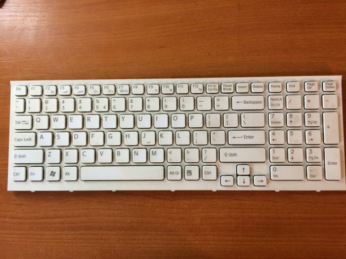 Tastatura Sony Vaio VPCEB1M1E PCG-71212M