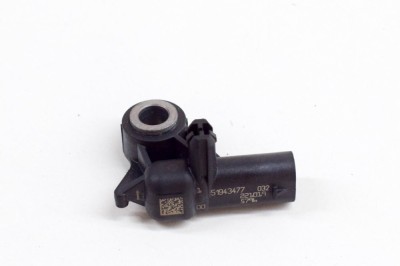 Senzor de impact st&amp;acirc;nga spate MASERATI LEVANTE SUV M161 2023 OEM: 51943477 21249501 foto