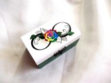 Cutie lemn decorata cu semnul infinit si trandafir multicolor 35495