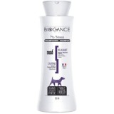 Cumpara ieftin Sampon pentru caini si pisici Biogance Shampoo No Stress, 250 ml