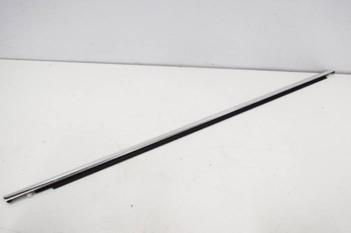 Chedar geam ușă dreapta față VOLVO S90 II 2018 OEM: 31848055 11188851