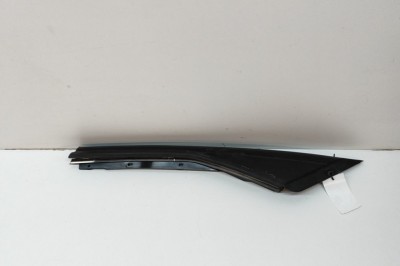 Ornament vertical parbriz dreapta CHEVROLET CORVETTE C6 2006 OEM: 118730472,15207548 | 22251926 foto