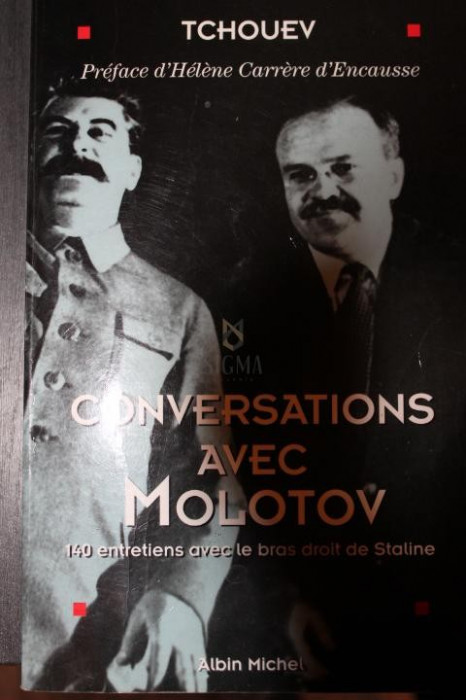 CONVERSATIONS AVEC MOLOTOV