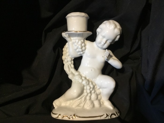 Vintage / Colectie -Sfesnic deosebit din portelan marcaj Weiss Kuhnert &amp; Co !