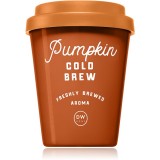 DW Home Cup Of Joe Pumpkin Cold Brew lum&acirc;nare parfumată 318 g